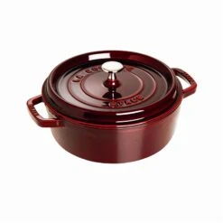 Staub Round Cocotte 5.5QT Grenadine