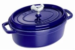 Staub Coq Au Vin Cocotte 5.75QT Dark Blue