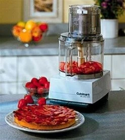Cuisinart® Pro Custom 11™ Food Processor